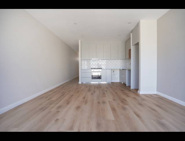 2 BEDROOM HOUSE FOR SALE IN SANDOWN